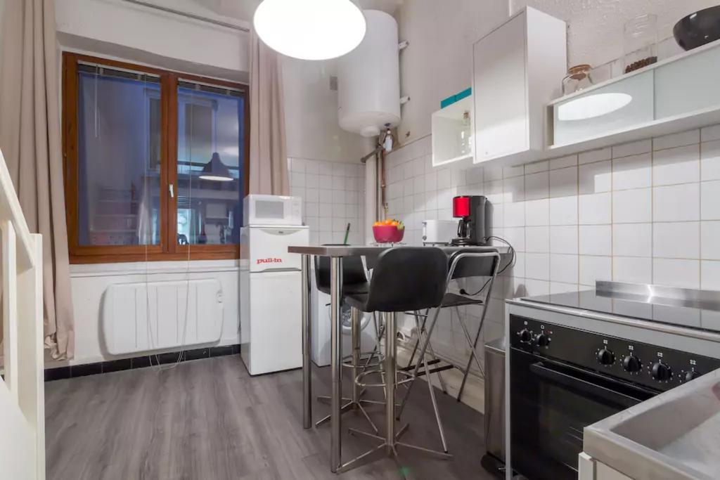 Apartment Pierre Scize Sur La Saone Лион Екстериор снимка