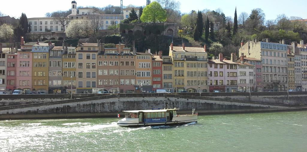 Apartment Pierre Scize Sur La Saone Лион Екстериор снимка